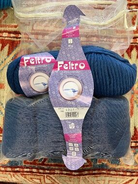 6 x New Lana Grossa Feltro 100% Virgin Wool Yarn in Petrol Blue (40)